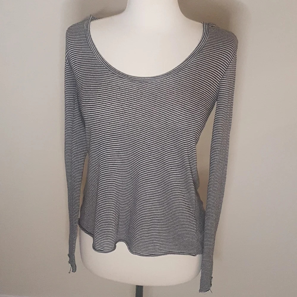 Brandy Melville light high  lo striped scoop neck hooded top